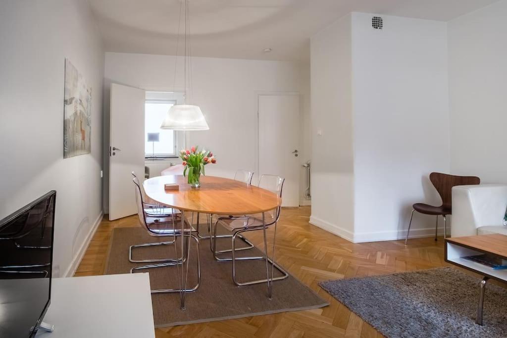 Stockholm Checkin Apartment Alvik Exterior photo